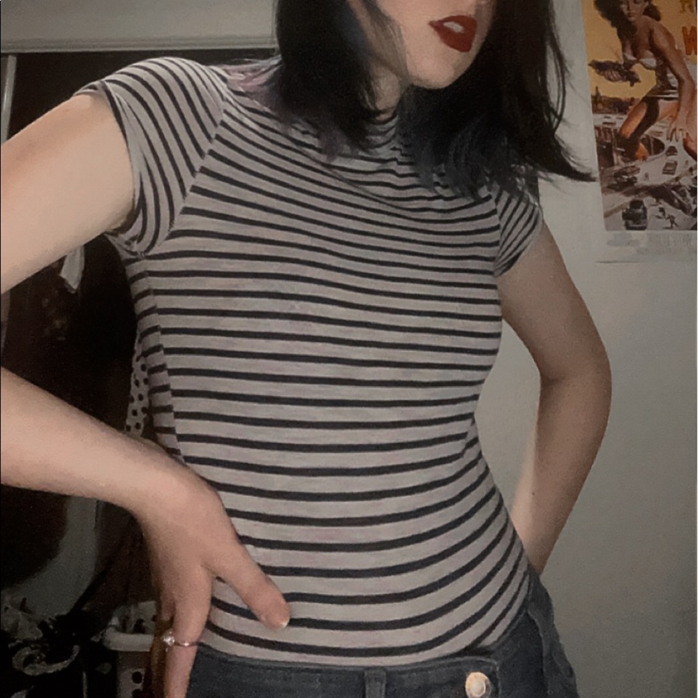 Striped turtleneck tee